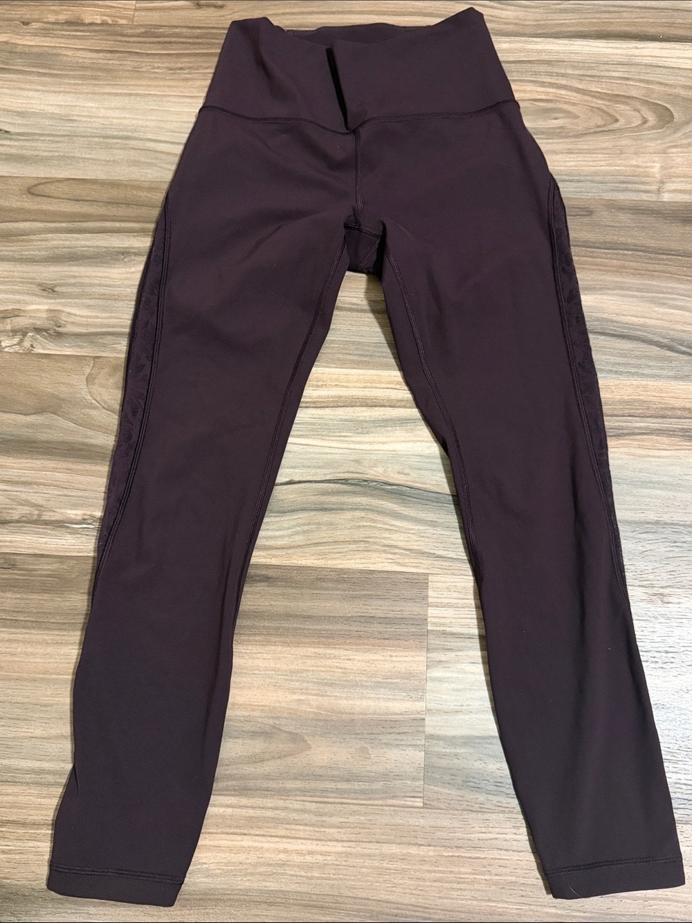 Lululemon Meant To Move 7/8 Leggings Black Cherry Burgundy Lace Floral Size 6
